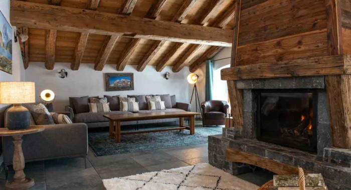 Chalet La Rocheure, Val D'Isere ski chalet, image 2